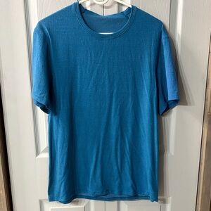 EUC Lululemon Men's T-Shirt Blue - Size L